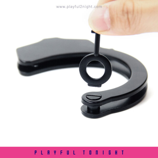 SM Sexual Fashion Black Handcuffs - Image 5