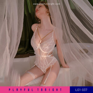 Playful2night_Luna-Veil-Lace-Teddy-Set_LG1-037